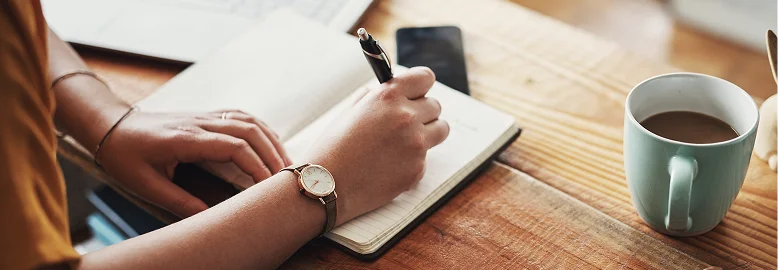 A guide illustrating steps to write an effective job resume, featuring tips and examples for job seekers.